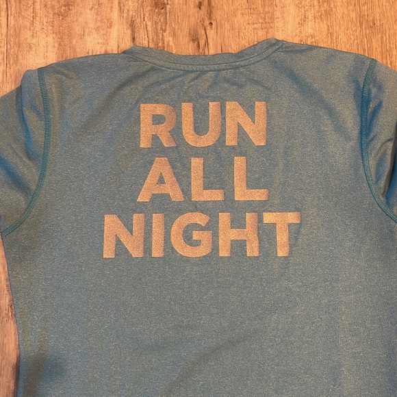 ASICS running short sleeve top size small - Picture 4 of 5